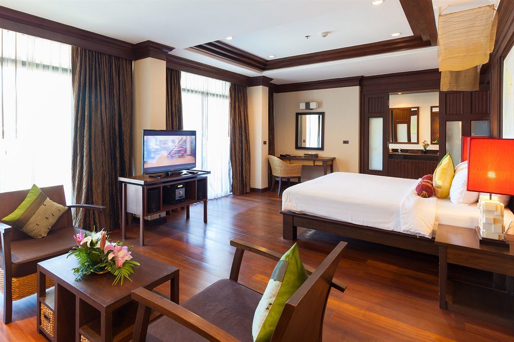 Alpina Phuket Nalina Resort & Spa Buitenkant foto
