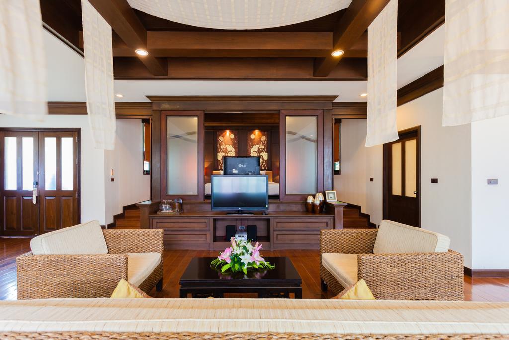 Alpina Phuket Nalina Resort & Spa Buitenkant foto