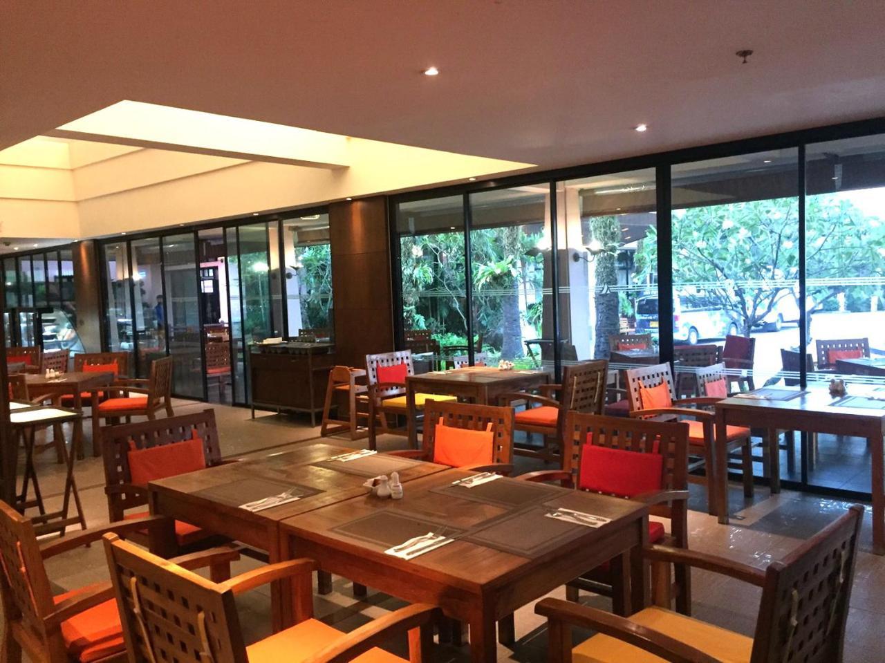 Alpina Phuket Nalina Resort & Spa Buitenkant foto